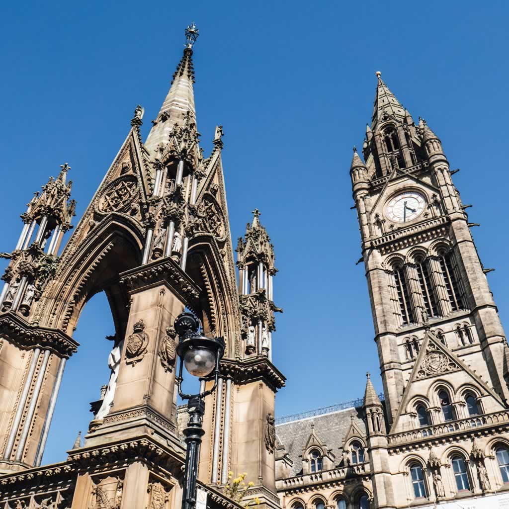 Courier Services Manchester